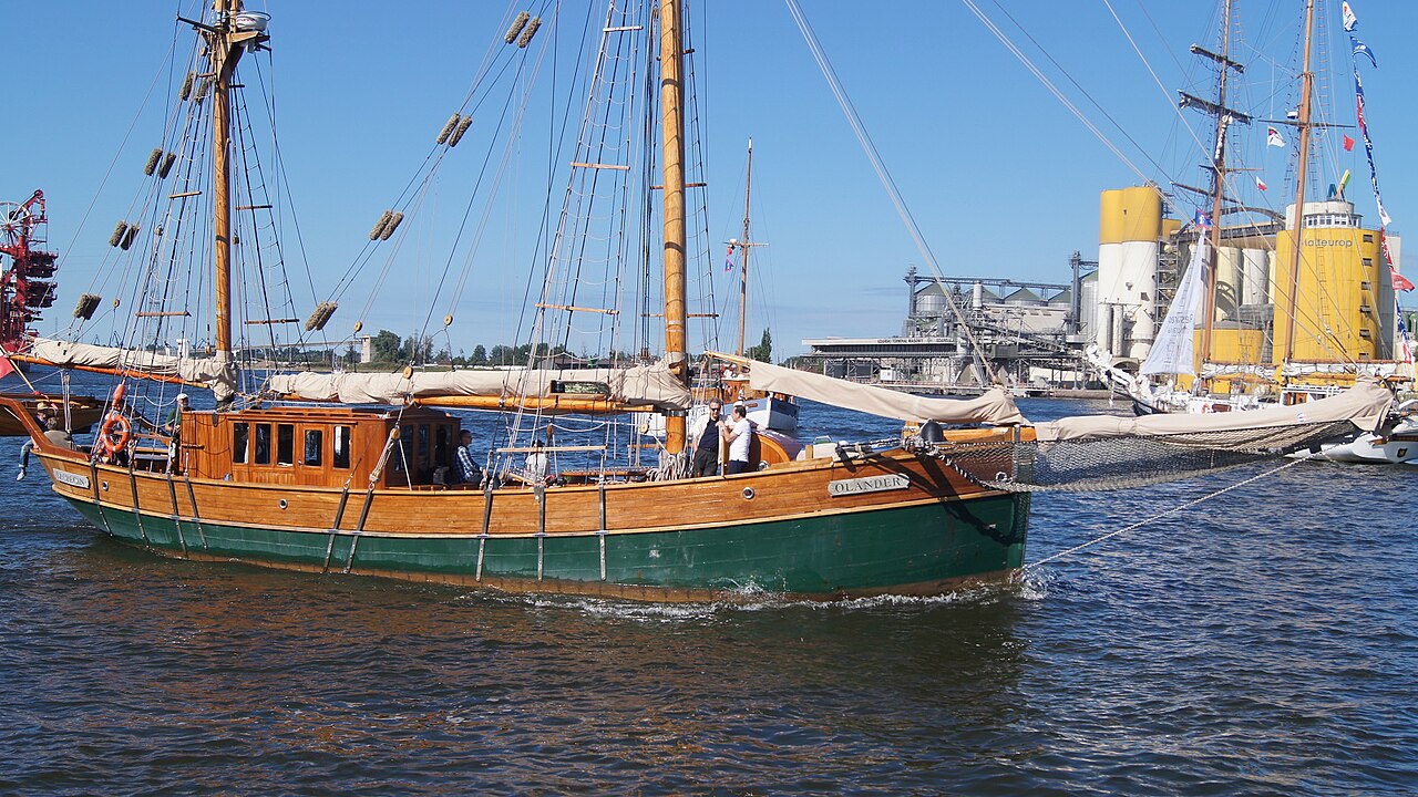 Żaglowiec na Motławie podczas zlotu Baltic Sail w Gdańsku